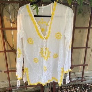 Lucky & Coco long sleeve top